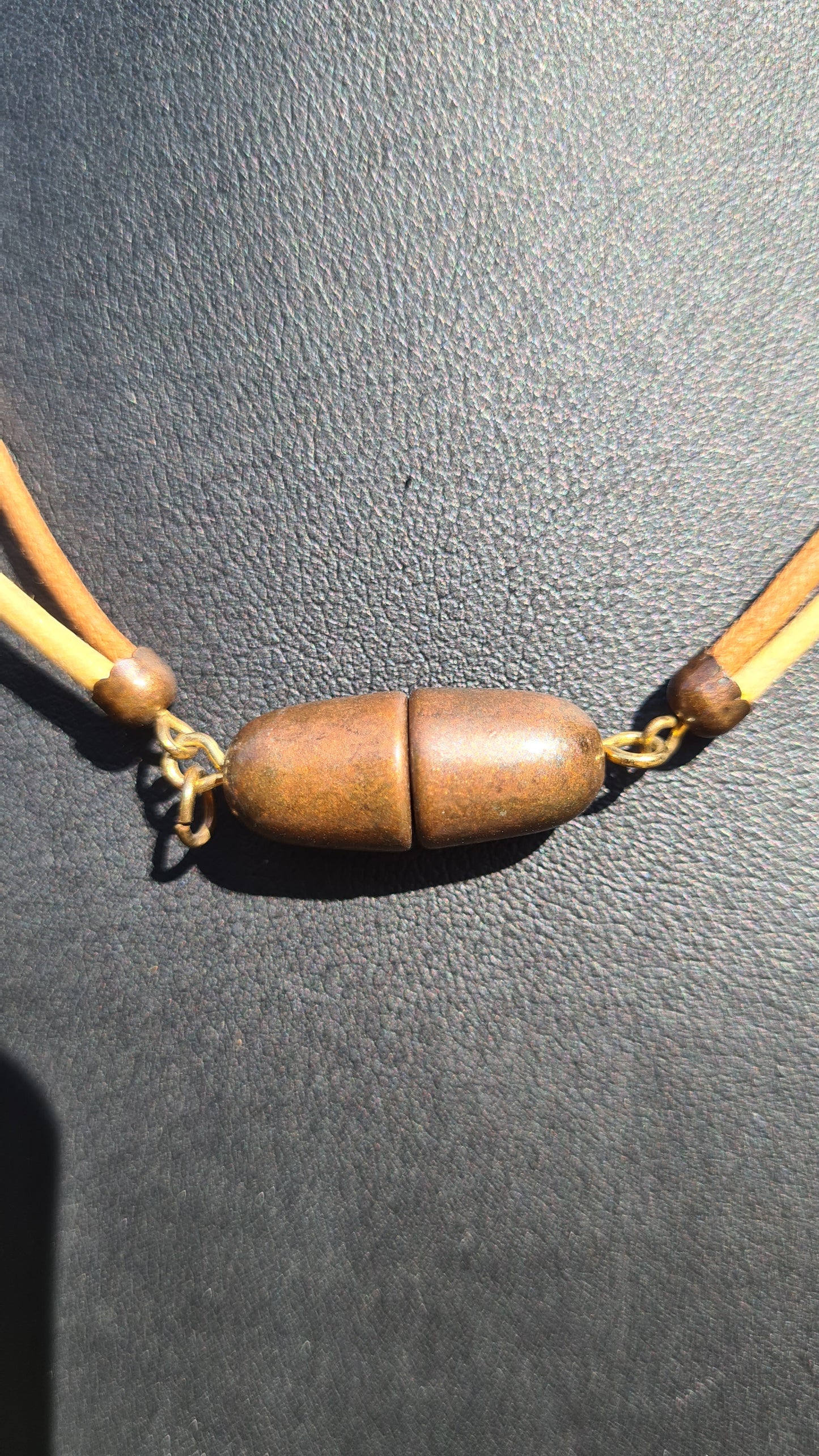 Leder met keramiek 2